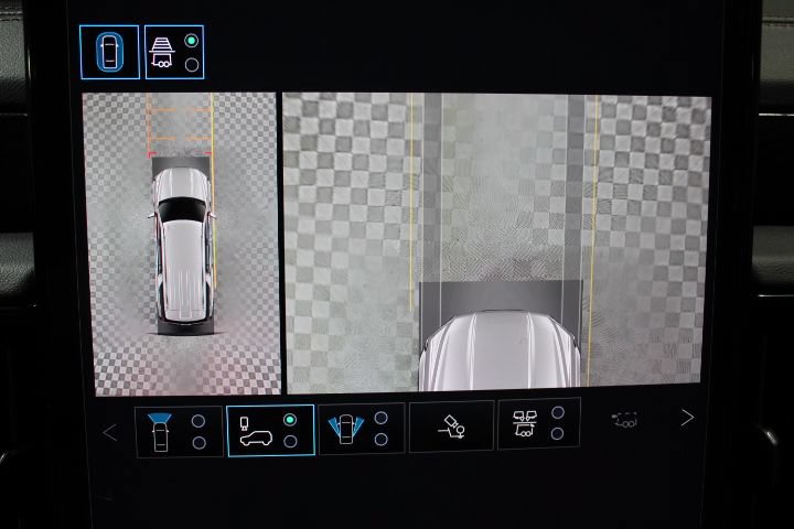 New 2026 GMC Yukon XL AT4 w/ AT4 Premium Plus Package AWD/4WD image 57
