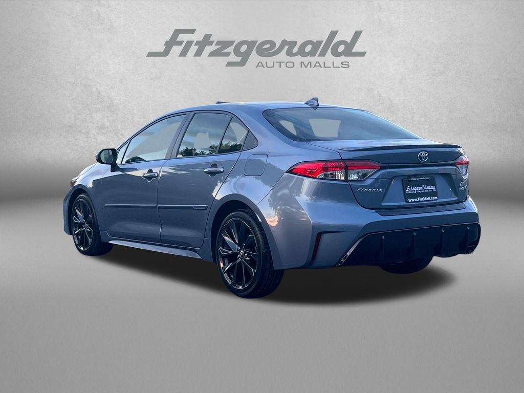 Used 2023 Toyota Corolla SE FWD image 9