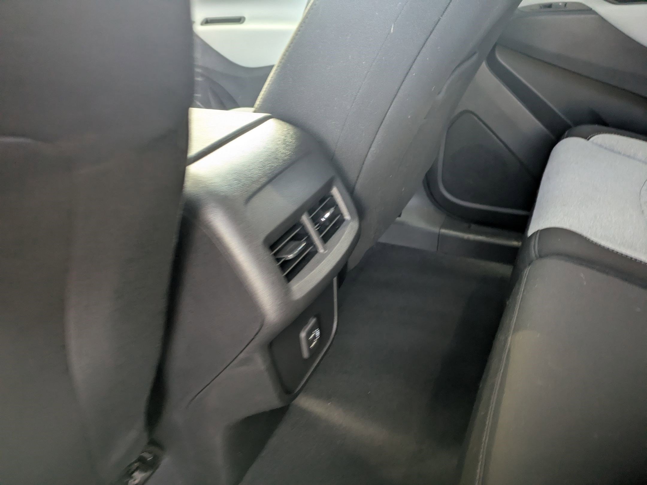 Used 2022 Chevrolet Equinox LT image 21