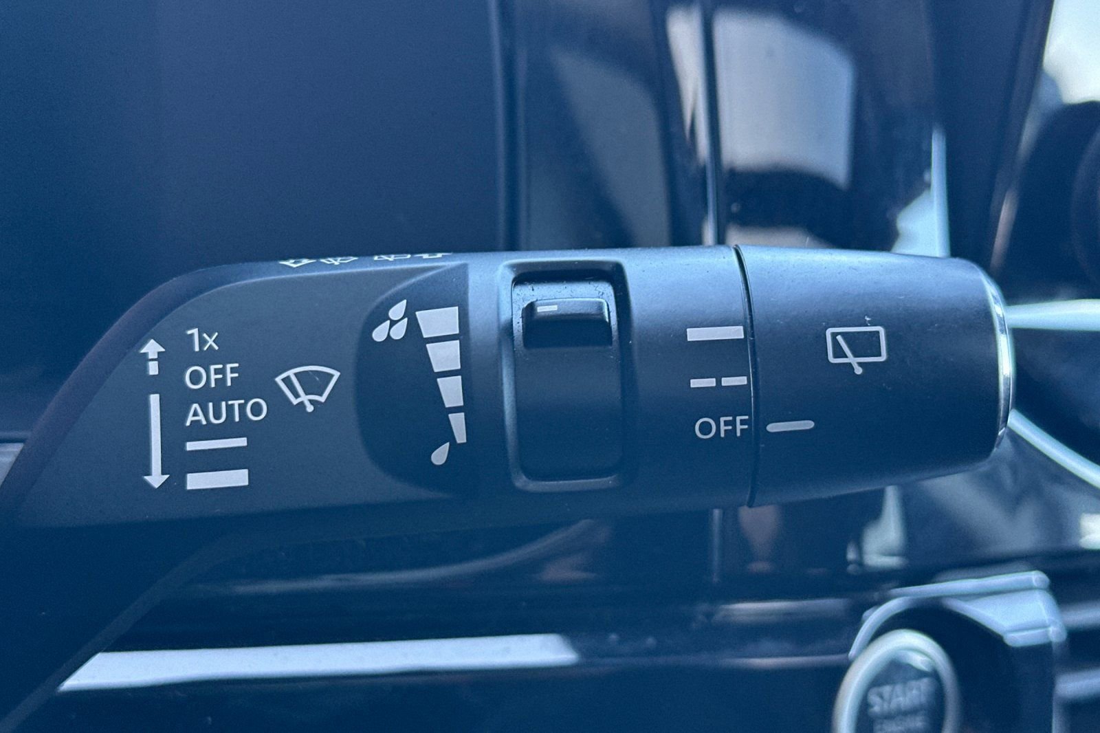 Certified 2024 Nissan Pathfinder Platinum w/ Cargo Package image 40