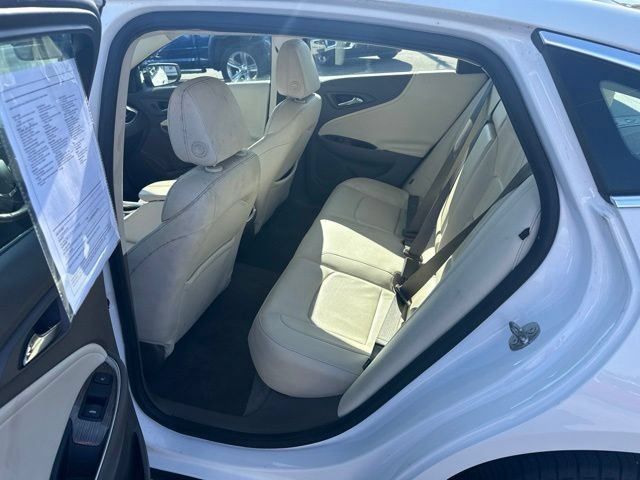 Used 2020 Chevrolet Malibu Premier FWD image 11