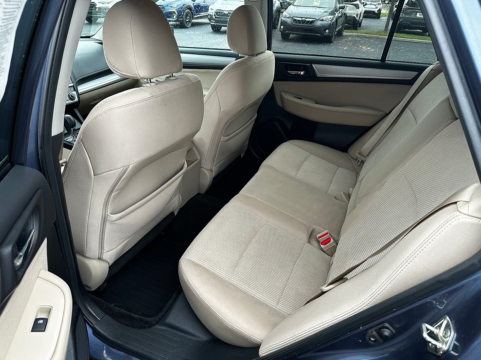 Used 2015 Subaru Outback 2.5i Premium w/ Popular Package #1 AWD/4WD image 13