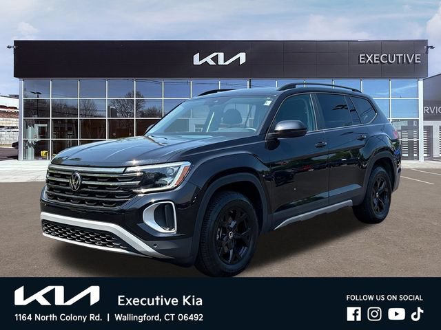 Used 2024 Volkswagen Atlas Peak Edition SE