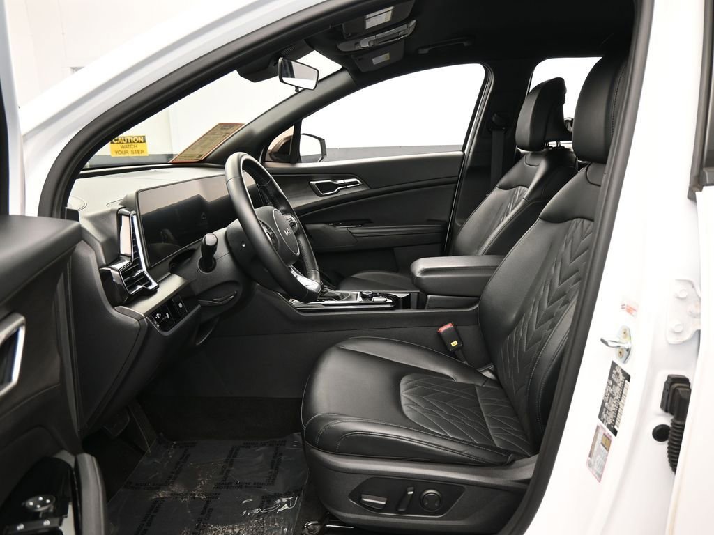 Used 2023 Kia Sportage X-Line image 11