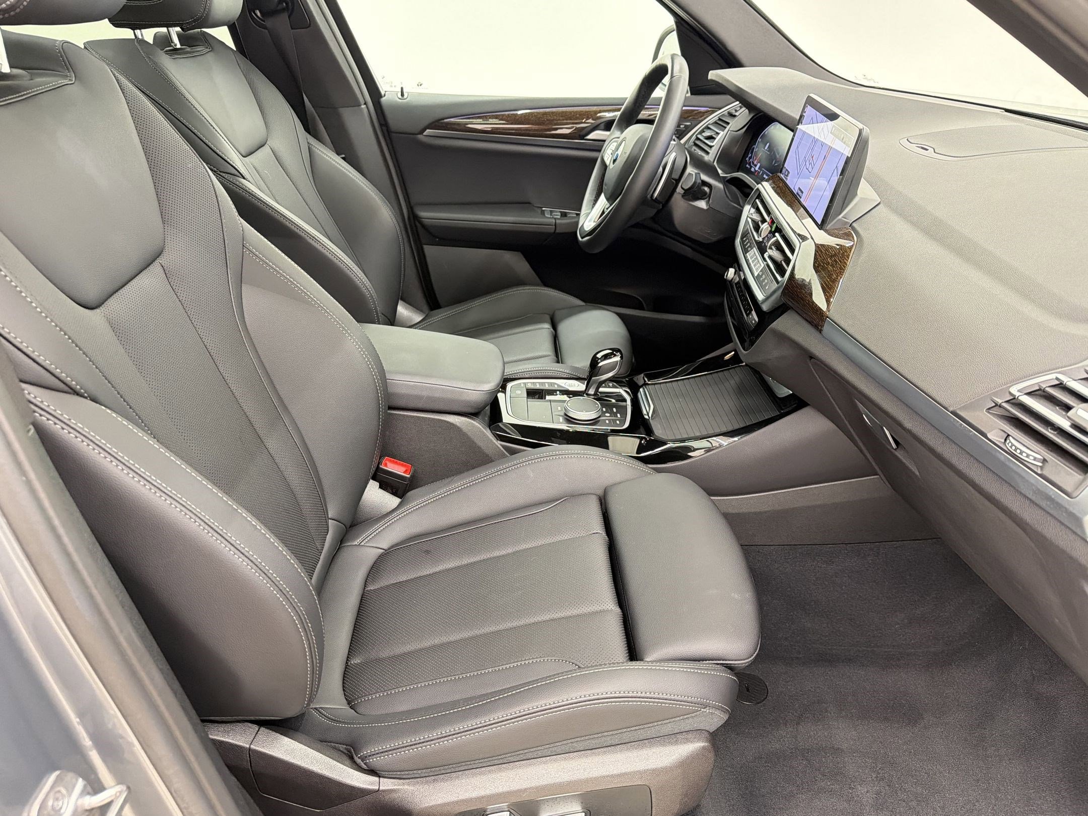 Certified 2023 BMW X3 xDrive30i w/ Premium Package image 30
