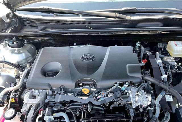 Used 2022 Toyota Camry SE FWD image 31