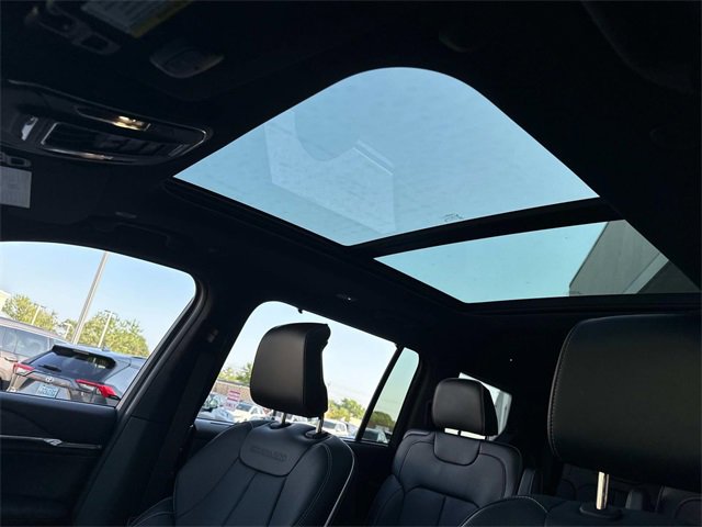 New 2025 Jeep Grand Cherokee L Overland w/ Luxury Tech Group IV image 27