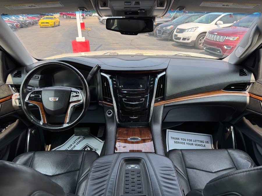Used 2015 Cadillac Escalade Premium AWD/4WD image 22