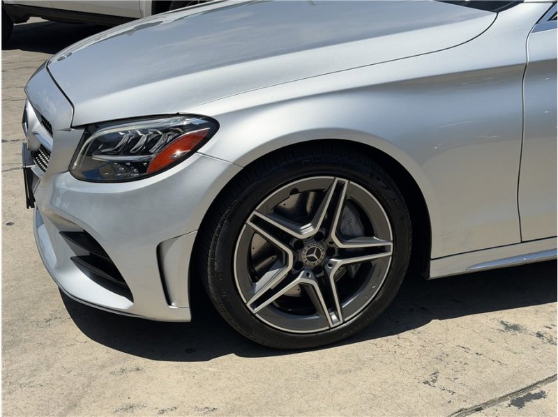 Used 2019 Mercedes-Benz C 300 Sedan image 10