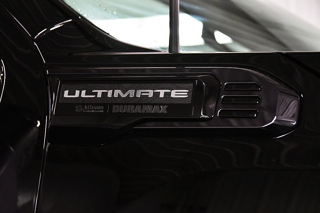 Used 2024 GMC Sierra 3500 Denali Ultimate AWD/4WD image 10