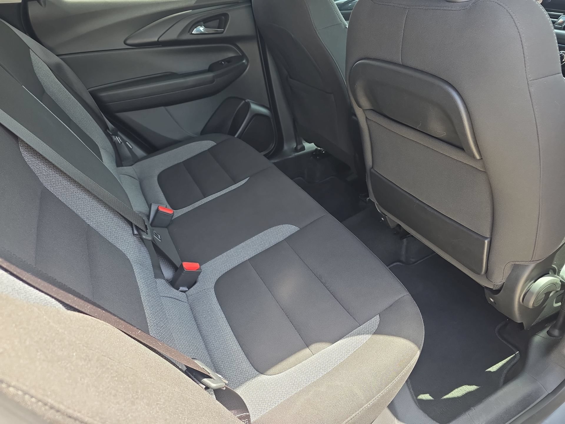 Used 2025 Chevrolet TrailBlazer LT AWD/4WD image 11