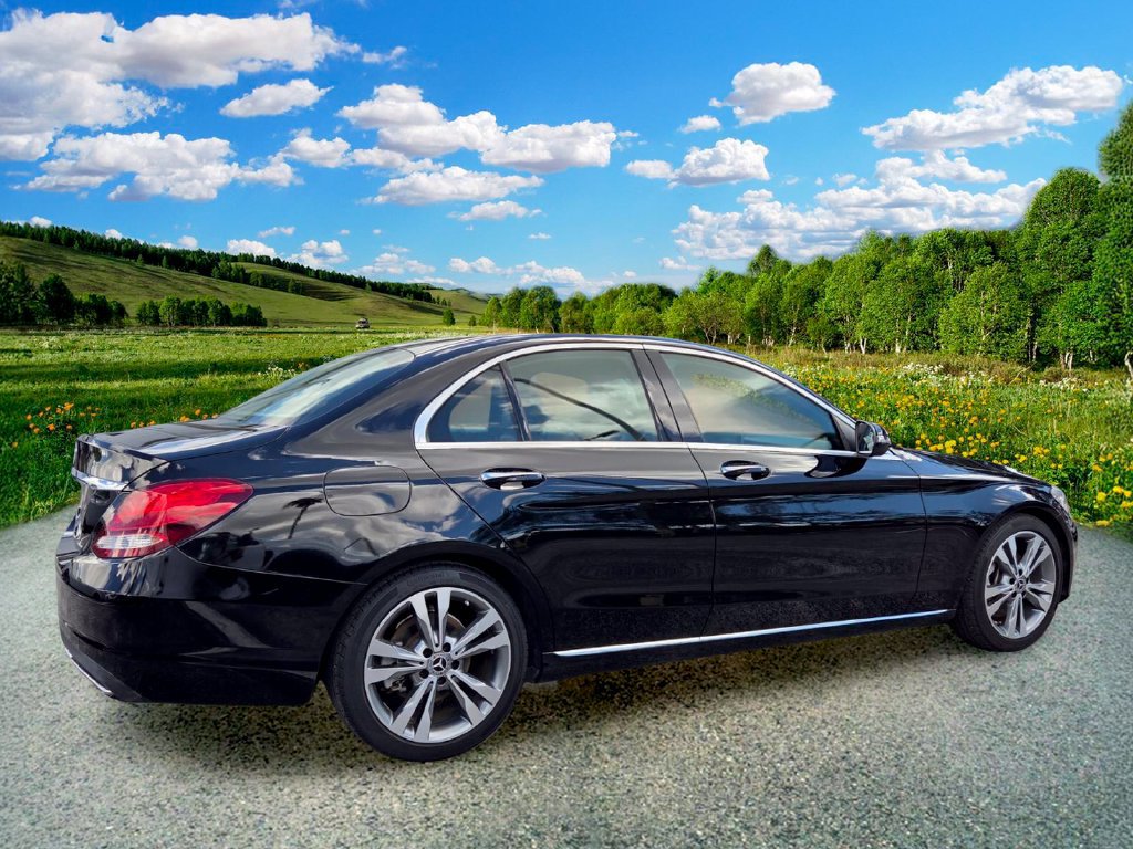 Used 2017 Mercedes-Benz C 300 Sedan w/ Premium 1 Package image 6