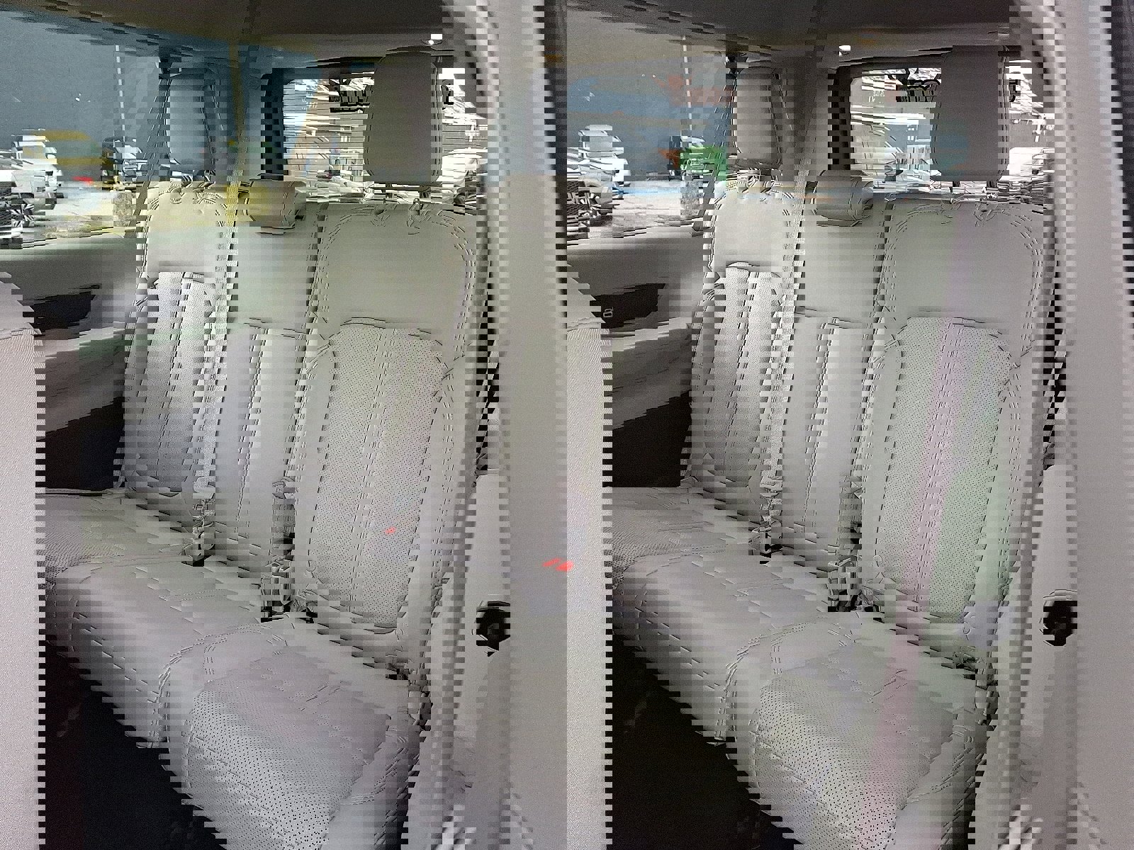 Used 2023 Jeep Wagoneer L Series II image 10