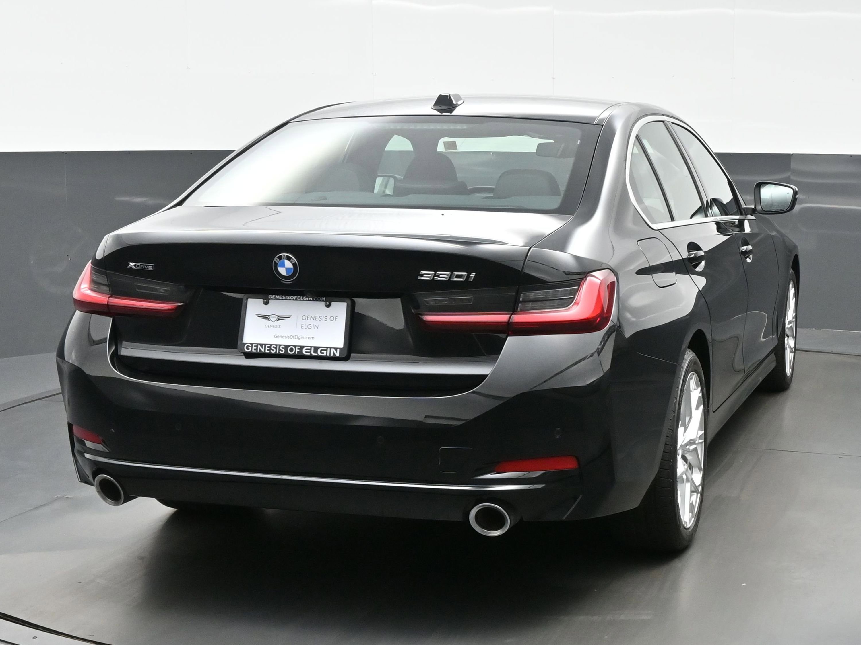Used 2025 BMW 330i xDrive Sedan image 5