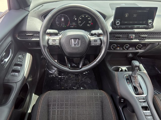 Used 2025 Honda HR-V Sport image 14