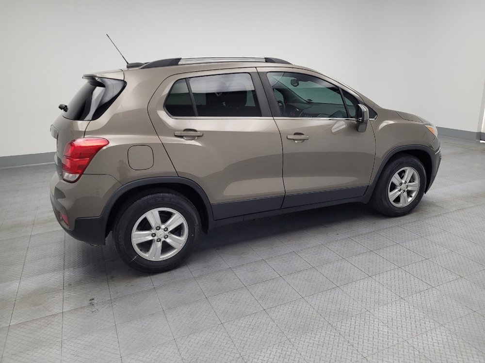 Used 2020 Chevrolet Trax LT FWD image 10