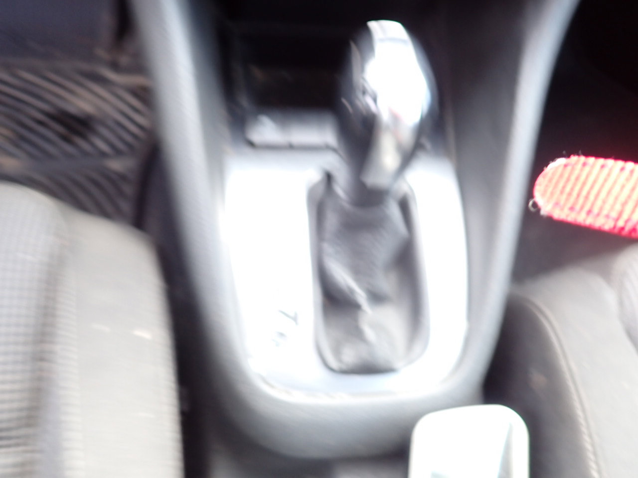 Used 2012 Volkswagen Golf 2.5L Conv & Sunroof 4 Door PZE image 28