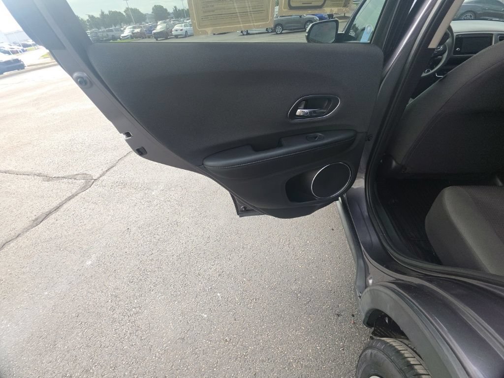 Used 2022 Honda HR-V EX image 26