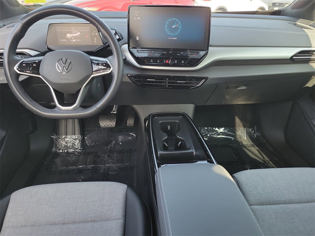 Used 2023 Volkswagen ID.4 Pro image 5