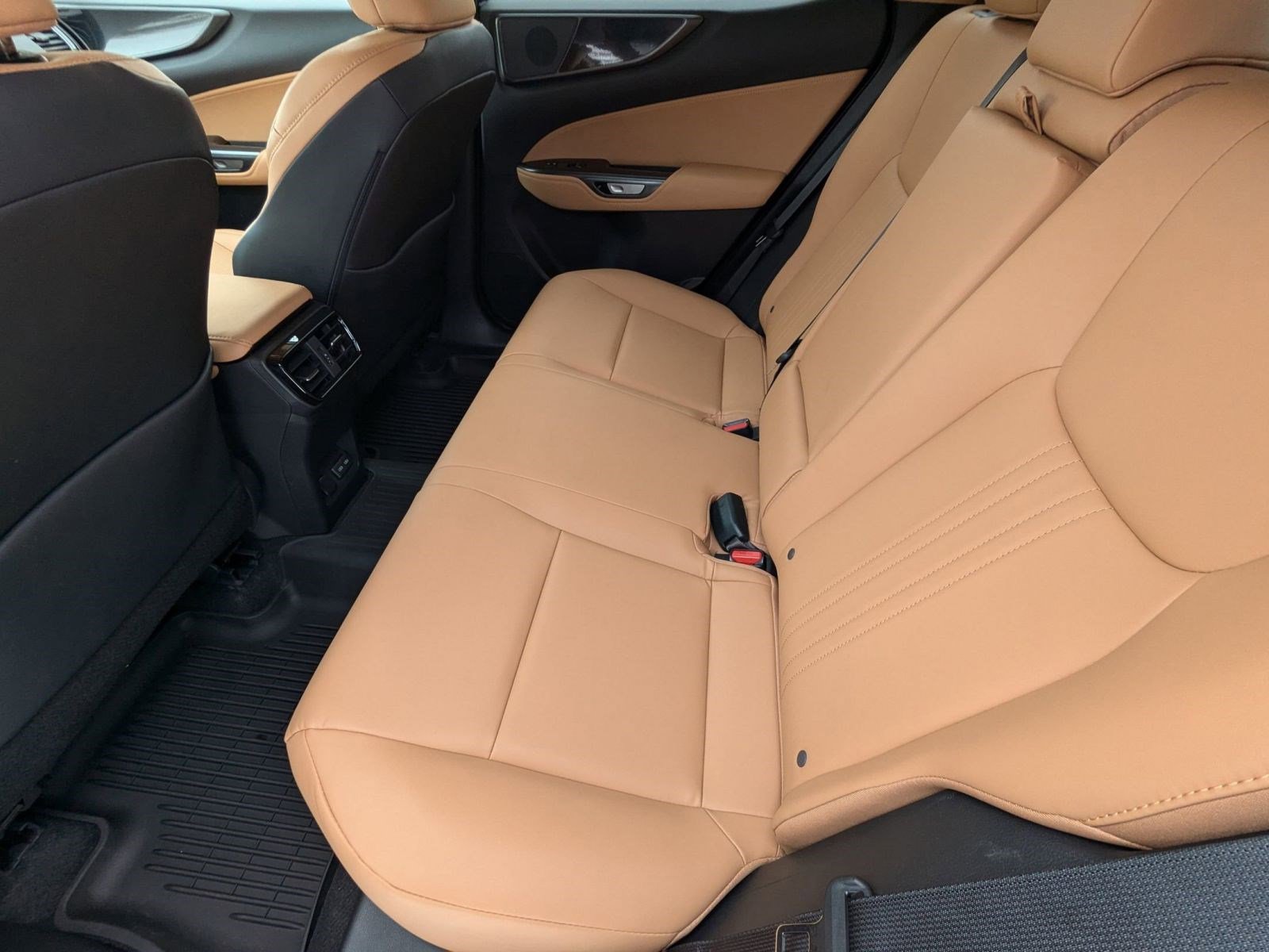 Certified 2025 Lexus NX 350 AWD image 22