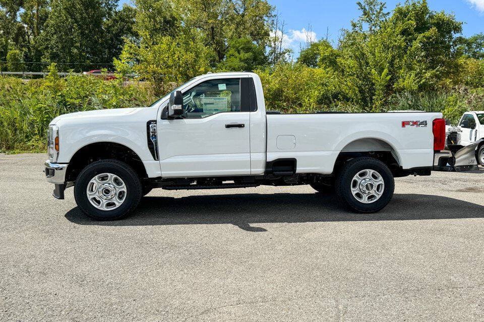 Used 2026 Ford F350 XLT w/ FX4 Off-Road Package AWD/4WD image 6