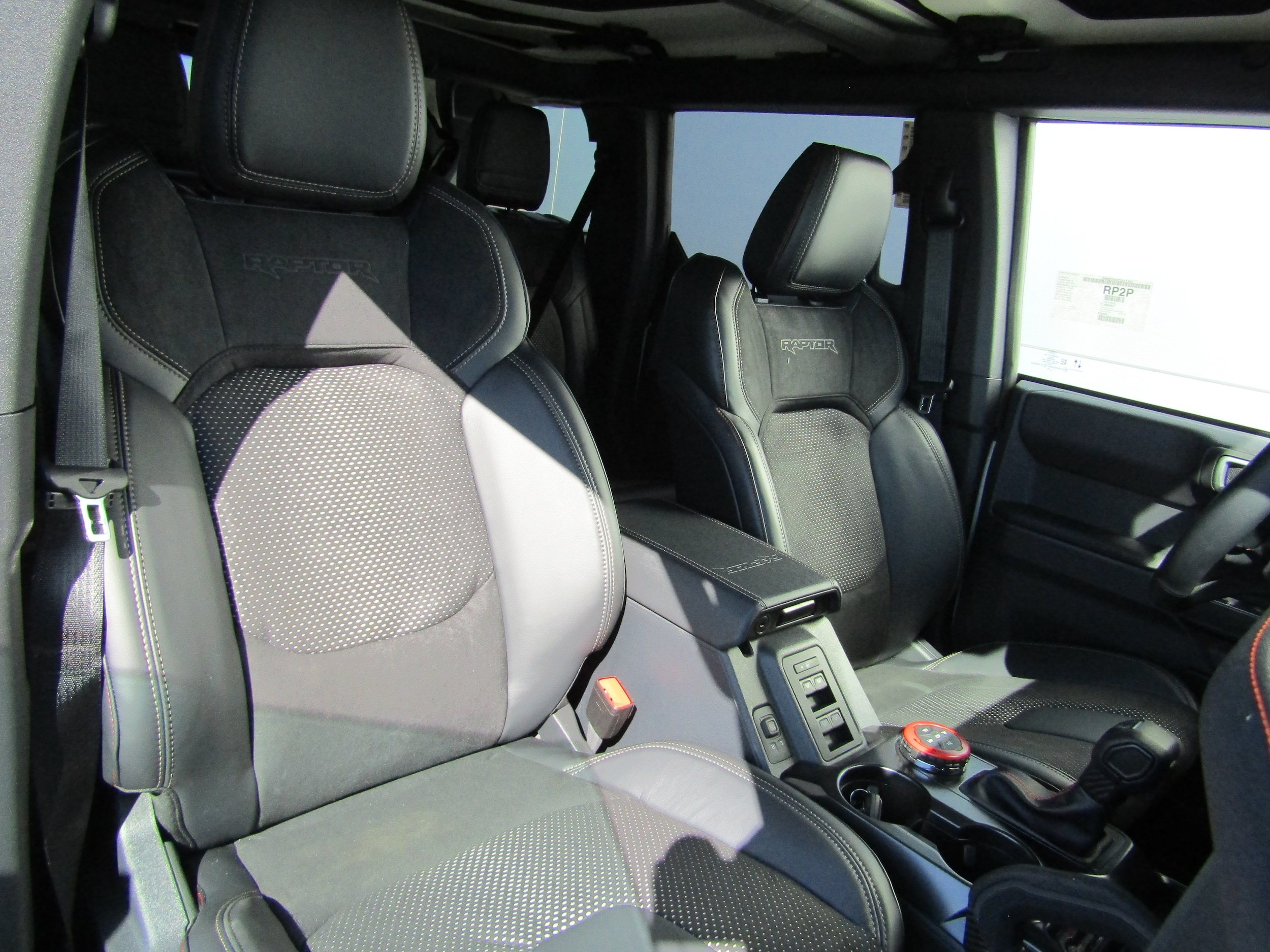 New 2026 Ford Bronco Raptor w/ Interior Carbon Fiber Pack AWD/4WD image 8