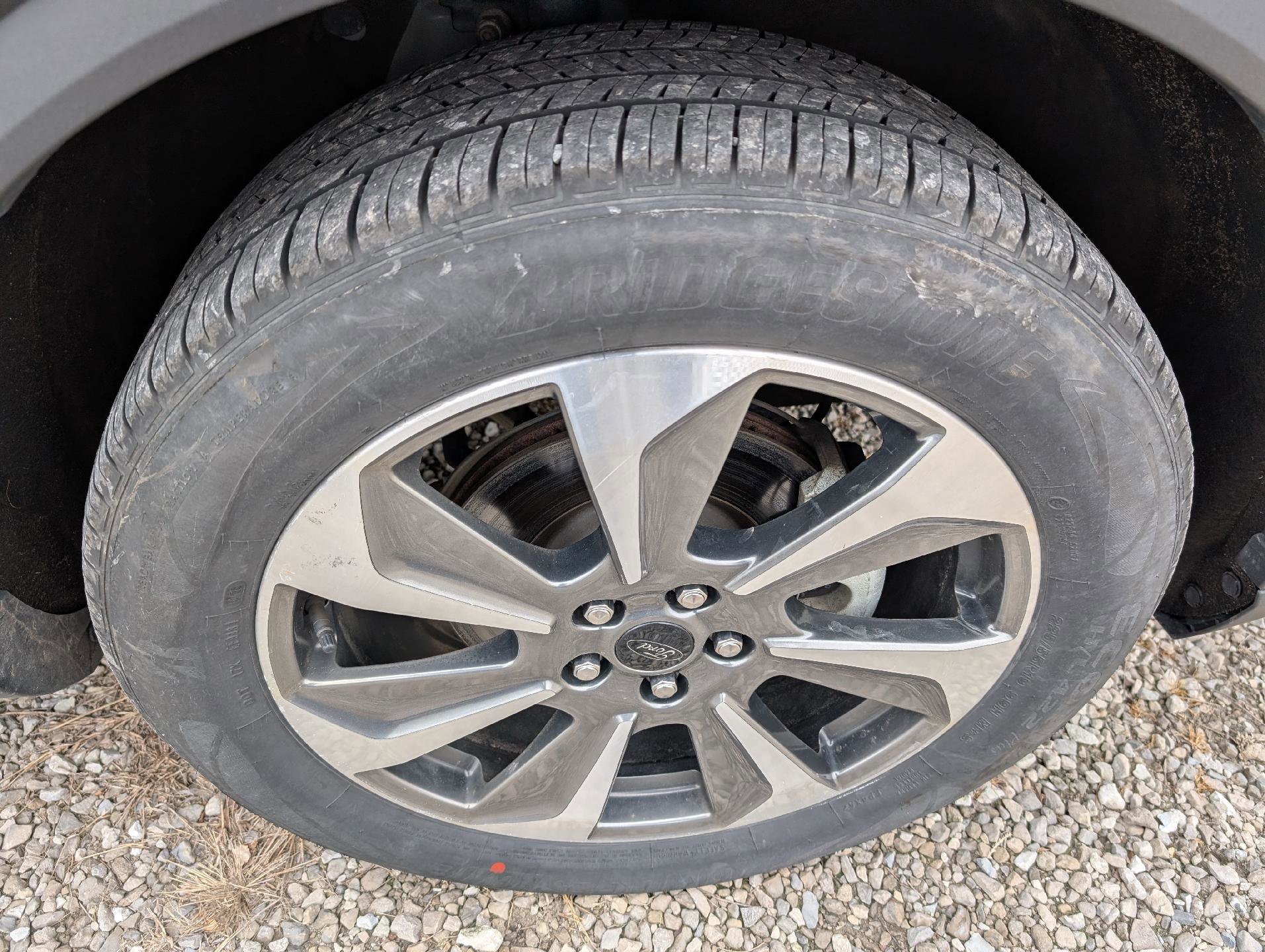 Used 2024 Ford Escape Platinum image 19