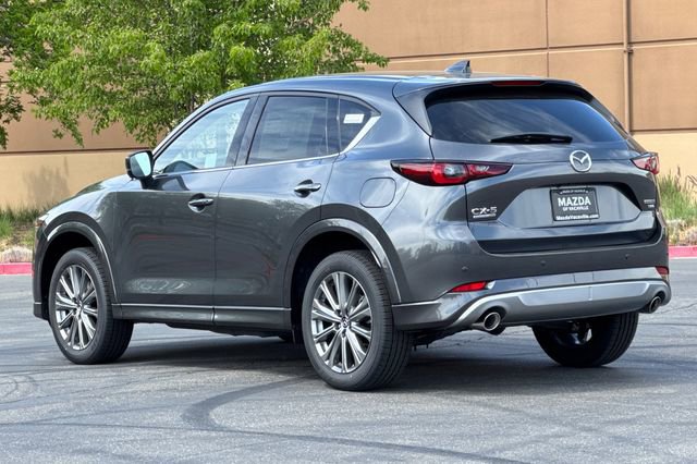 New 2025 MAZDA CX-5 Signature image 6