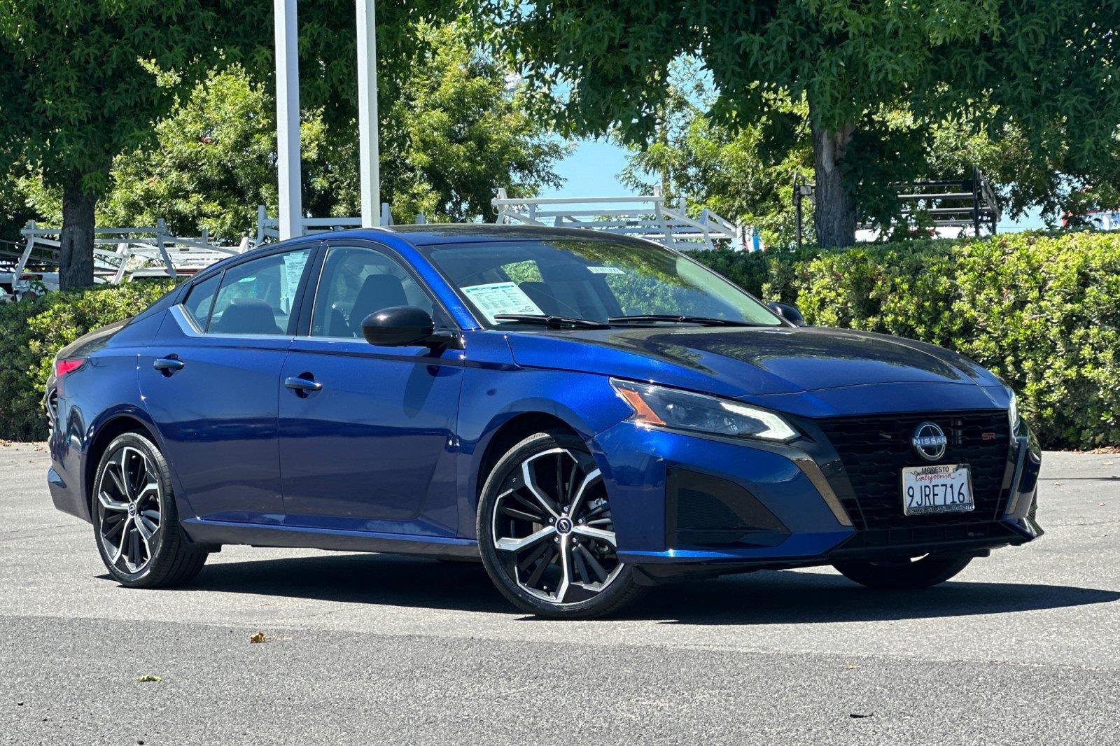 Certified 2024 Nissan Altima 2.5 SR FWD image 2