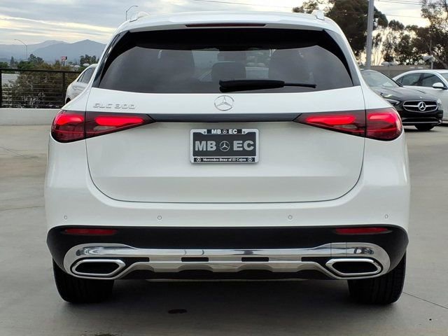 Used 2025 Mercedes-Benz GLC 300 image 22