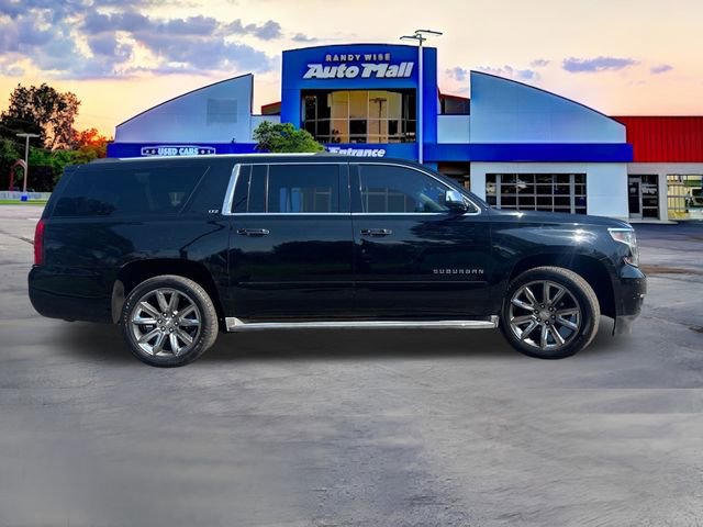 Used 2015 Chevrolet Suburban LTZ image 7