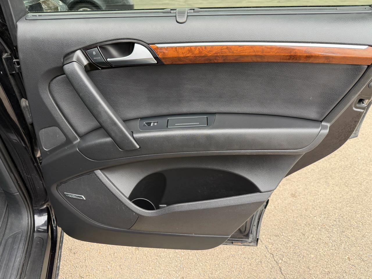 Used 2015 Audi Q7 TDI Premium Plus w/ Premium Plus Package image 19