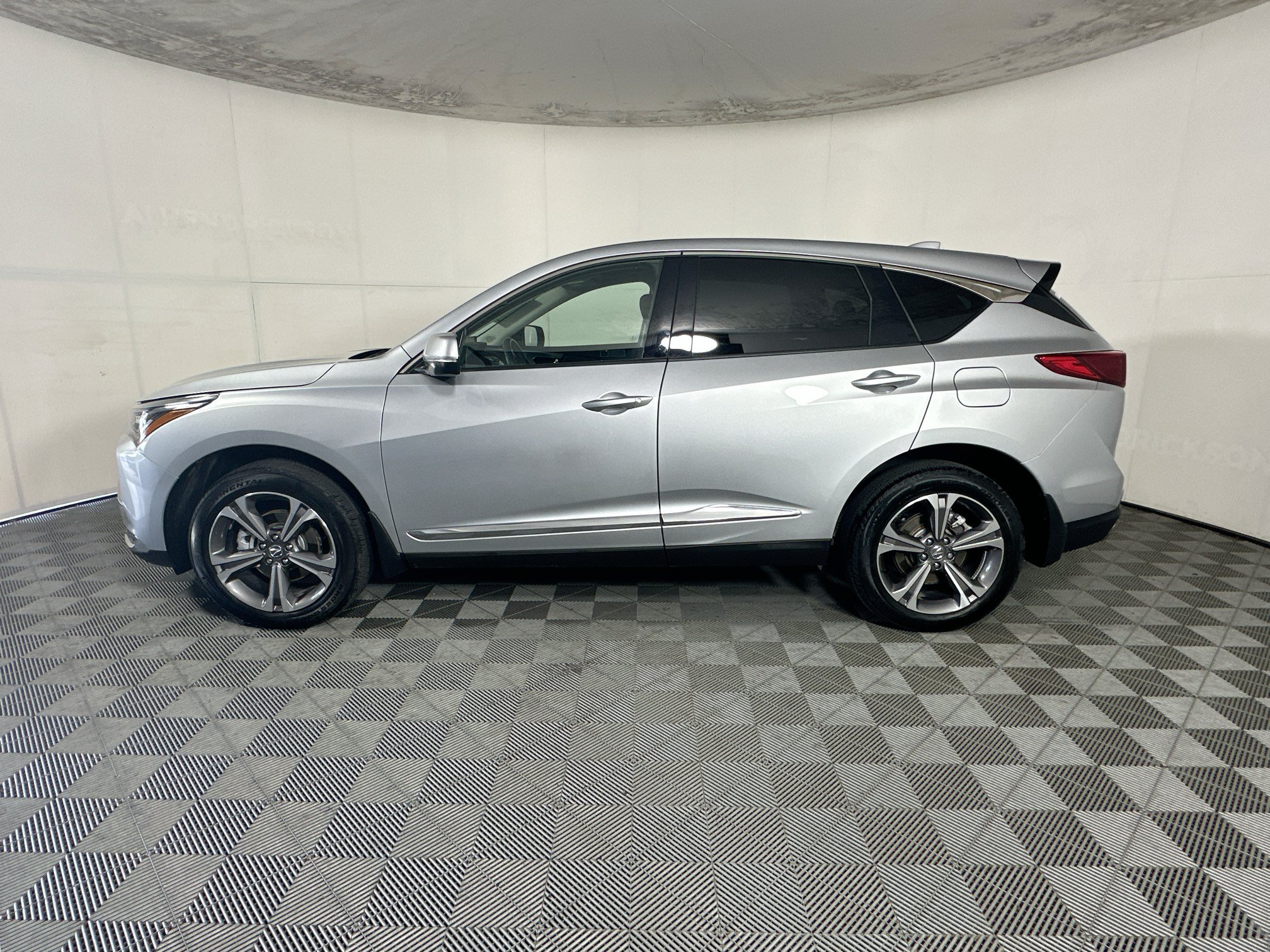 Used 2025 Acura RDX w/ Technology Package AWD/4WD image 6
