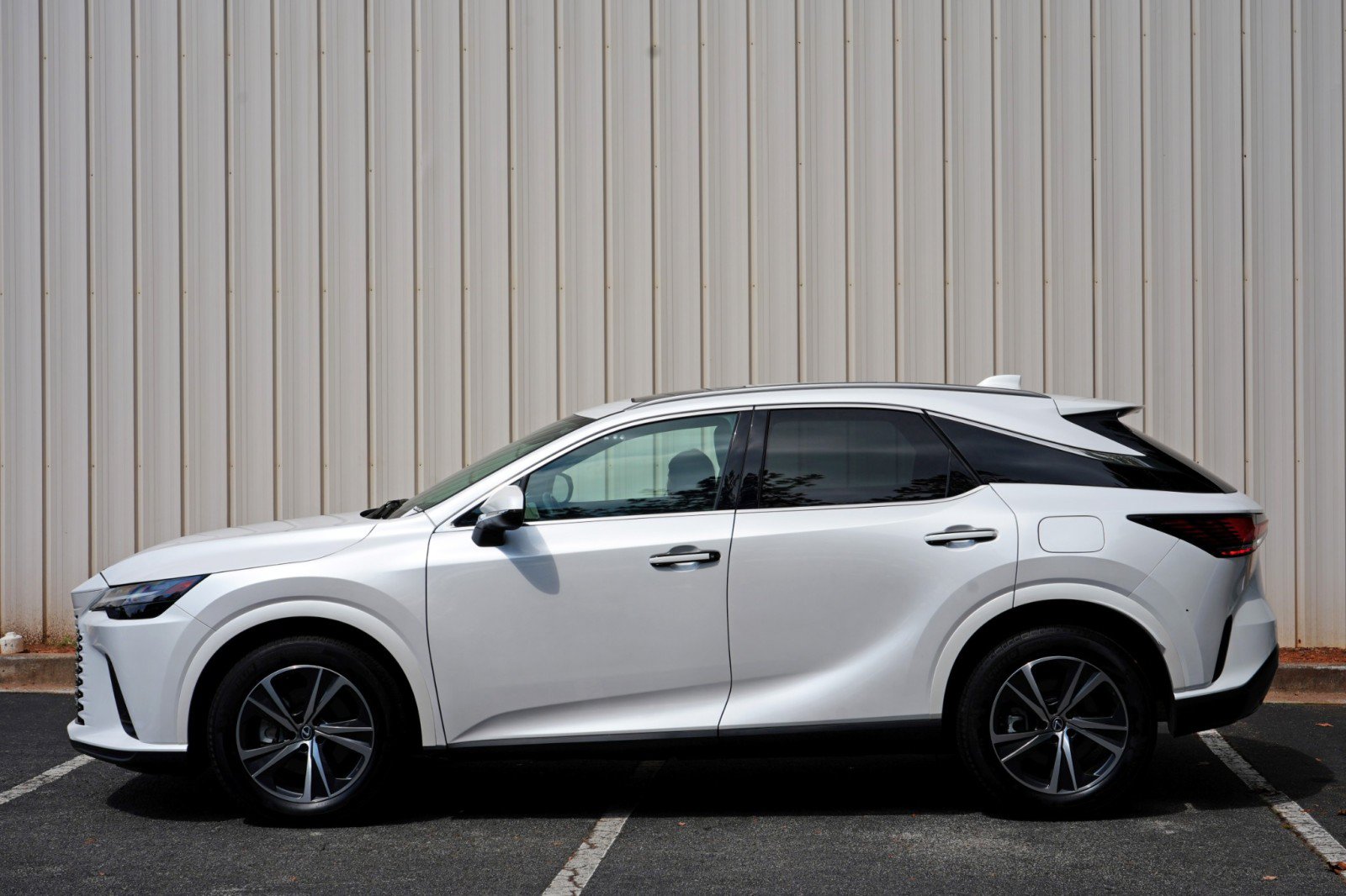 Used 2025 Lexus RX 350 FWD w/ Accessory Package (K3) image 48