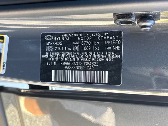 Used 2025 Hyundai Venue Limited FWD image 30