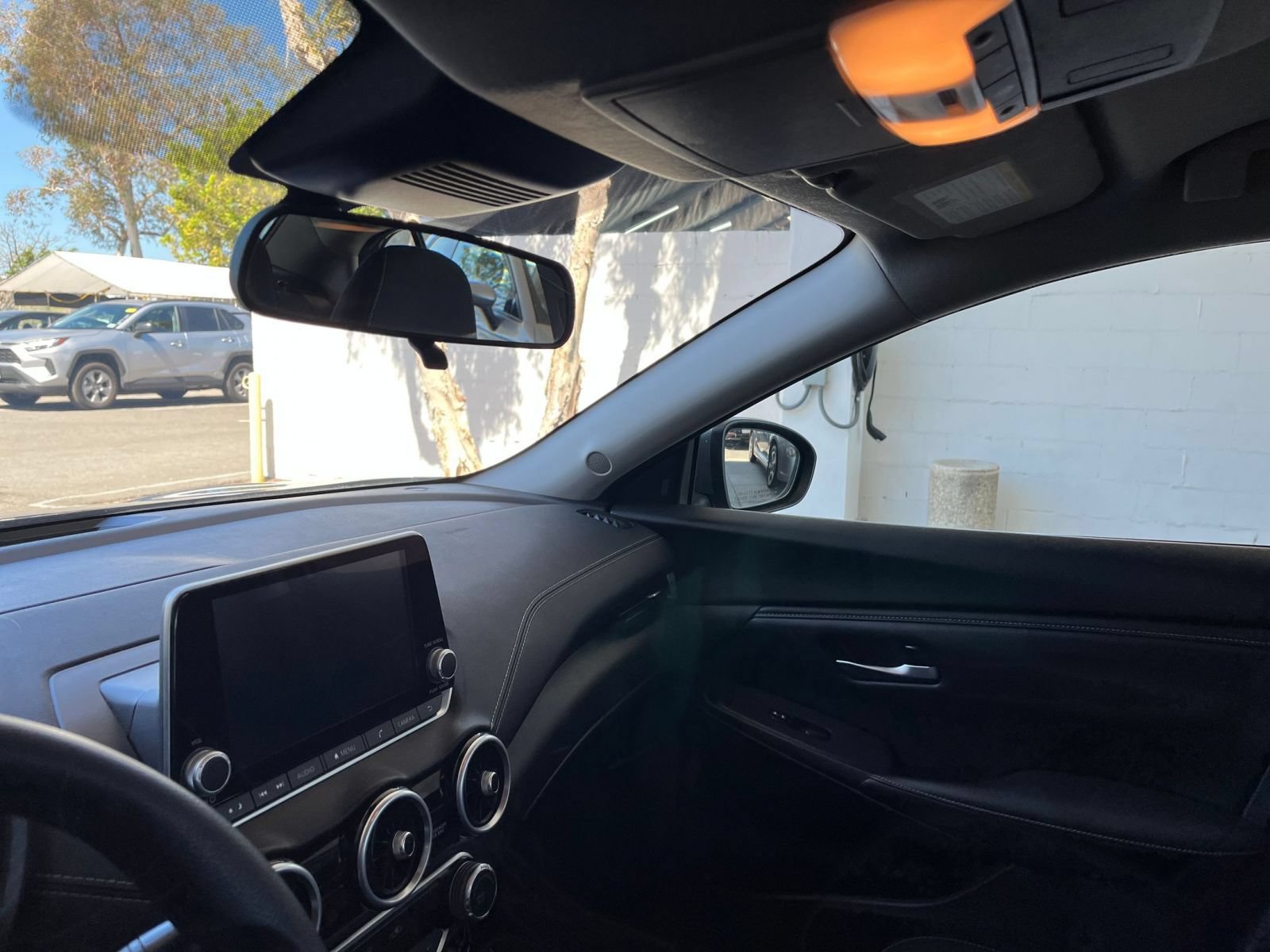 Used 2025 Nissan Sentra SV FWD image 35
