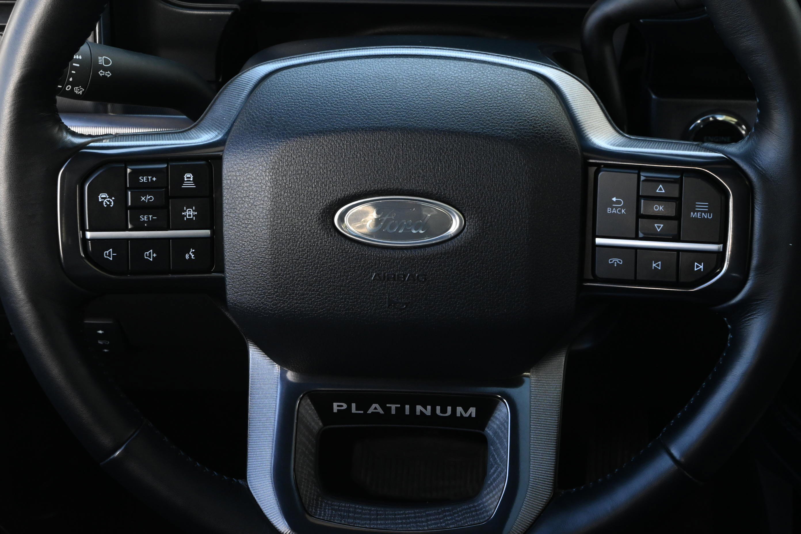 Used 2025 Ford F450 Platinum image 38