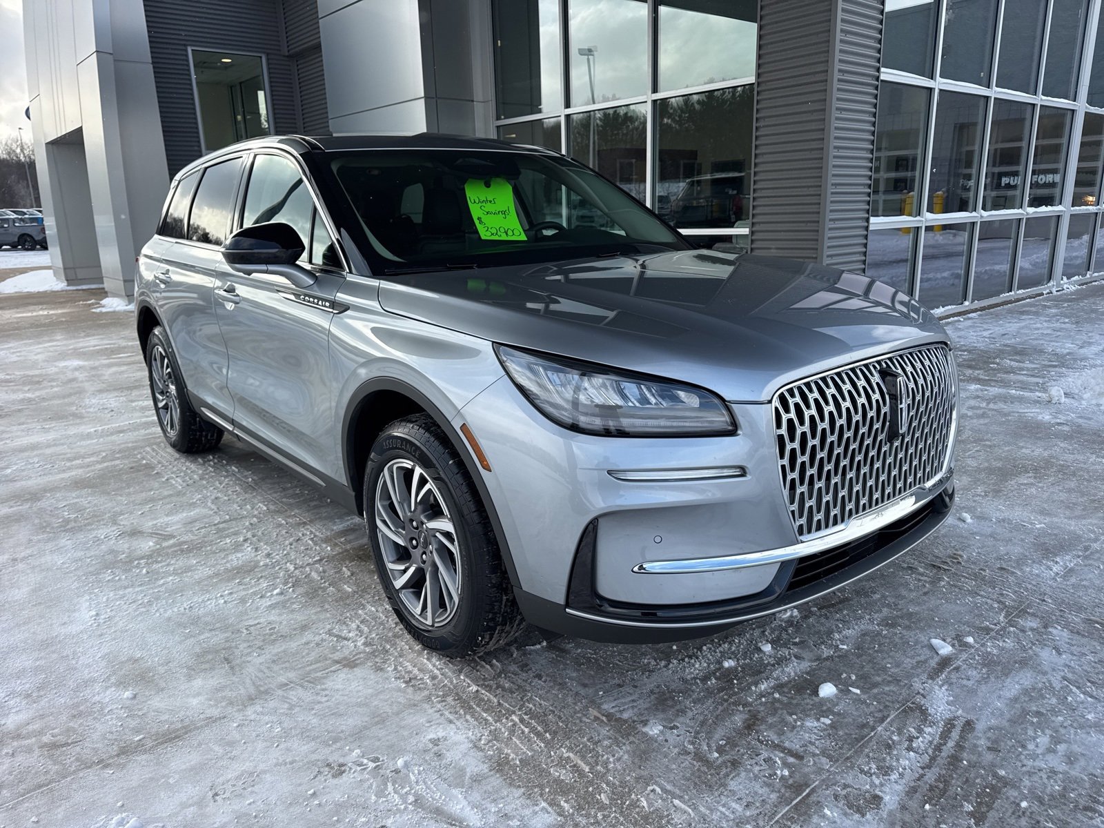 Used 2023 Lincoln Corsair AWD w/ Equipment Group 101A image 9