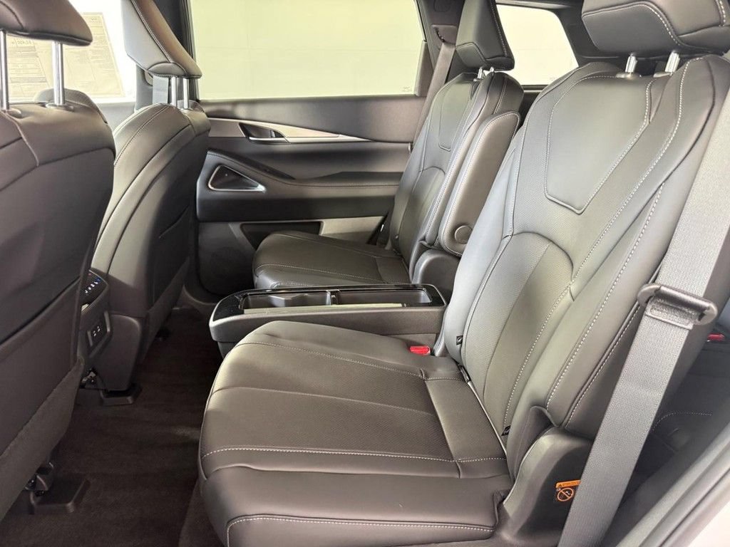 New 2027 INFINITI QX60 Sport w/ Dark Cargo Package AWD/4WD image 17