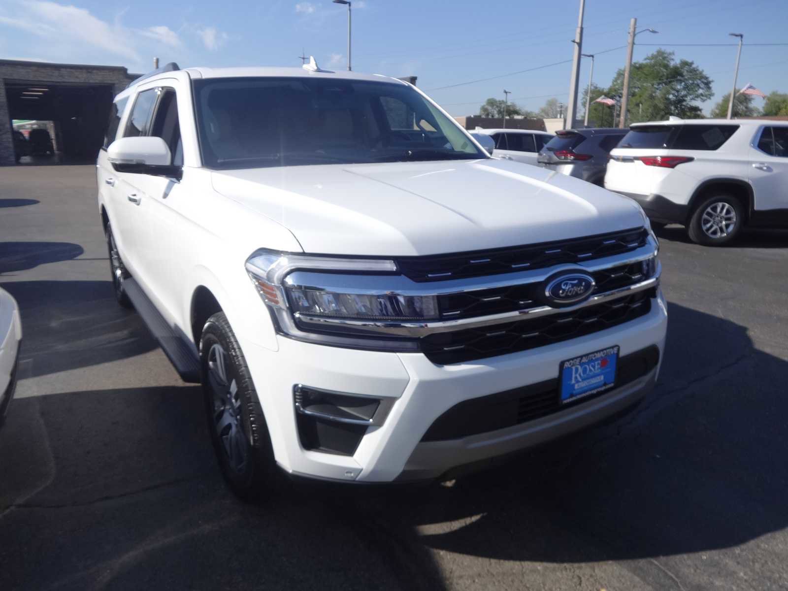 Used 2024 Ford Expedition Max Limited image 1