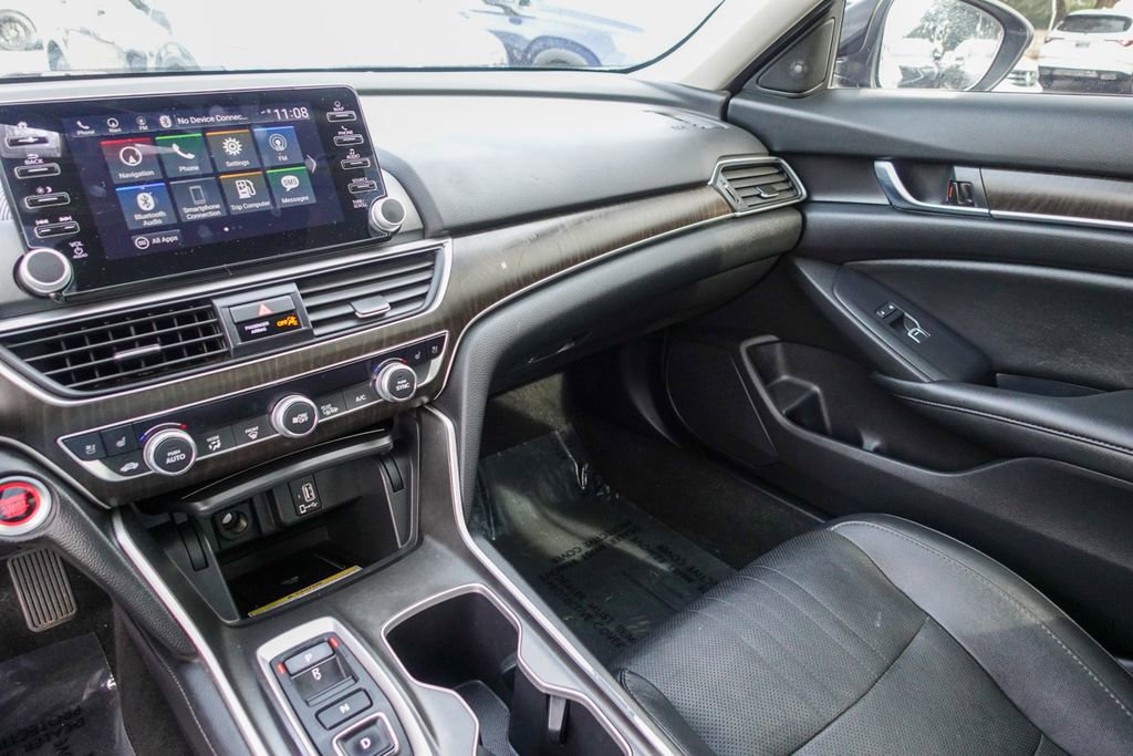 Used 2020 Honda Accord Touring image 22