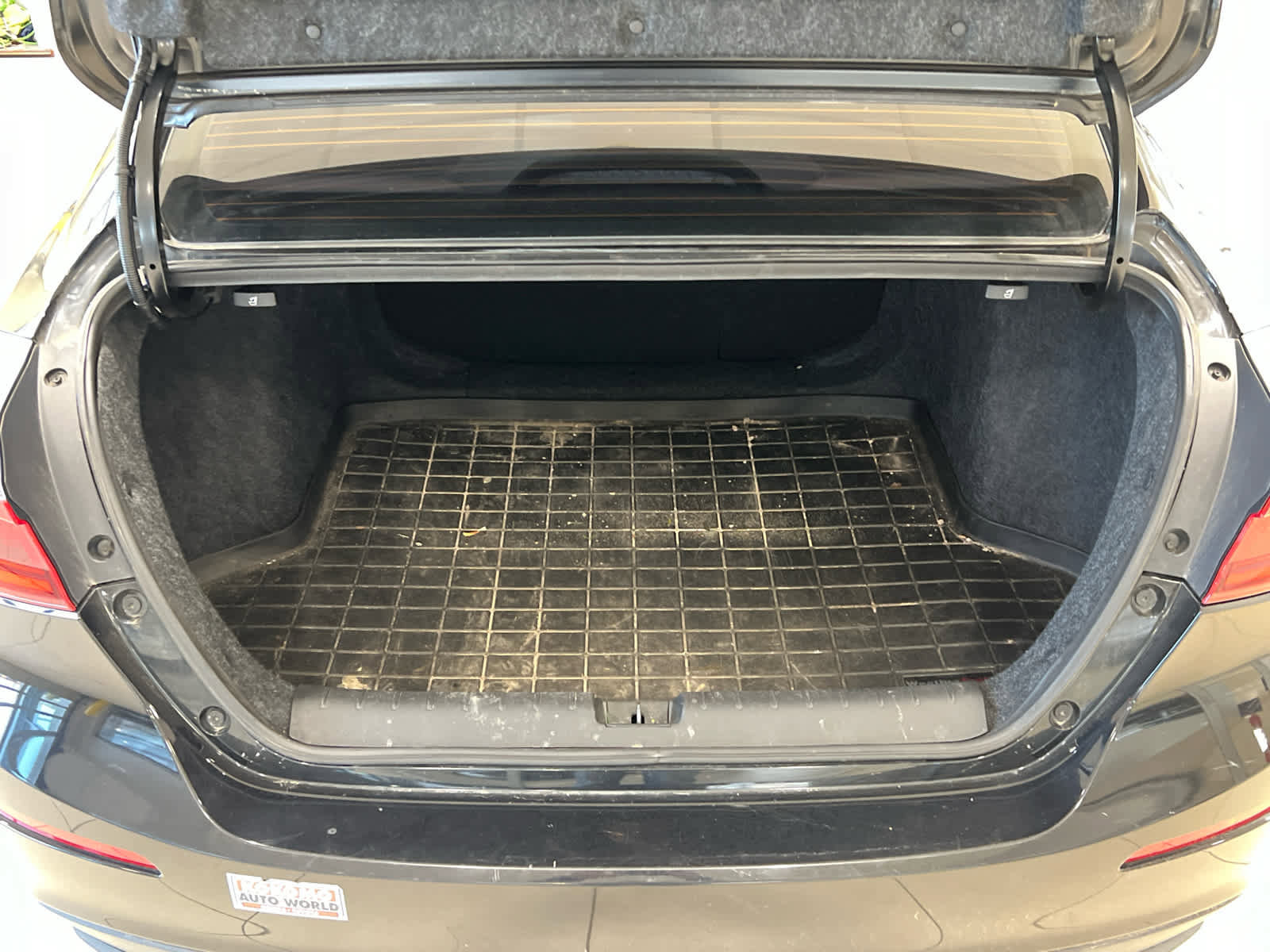 Used 2020 Honda Insight EX image 10