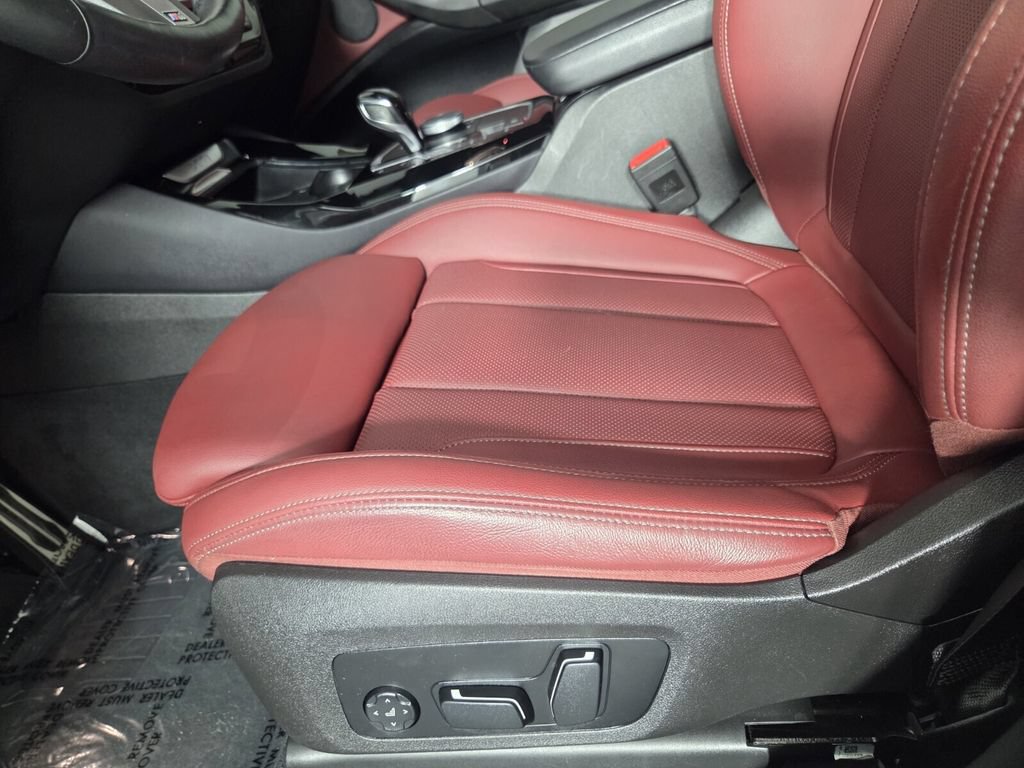 Used 2024 BMW X3 sDrive30i w/ Premium Package RWD image 11