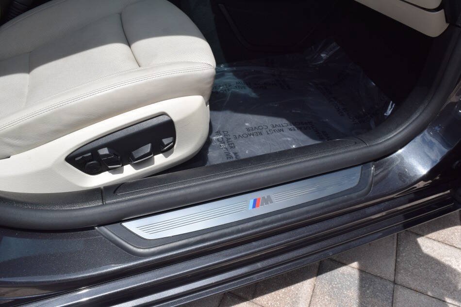 Used 2015 BMW 750i RWD image 52