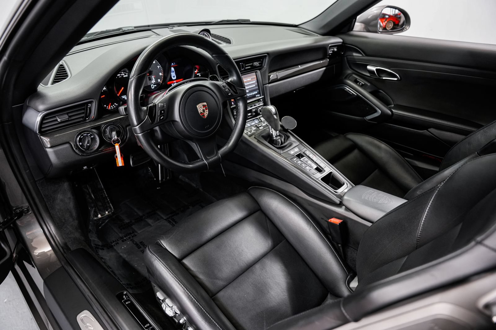 Used 2013 Porsche 911 Carrera 4S AWD/4WD image 9