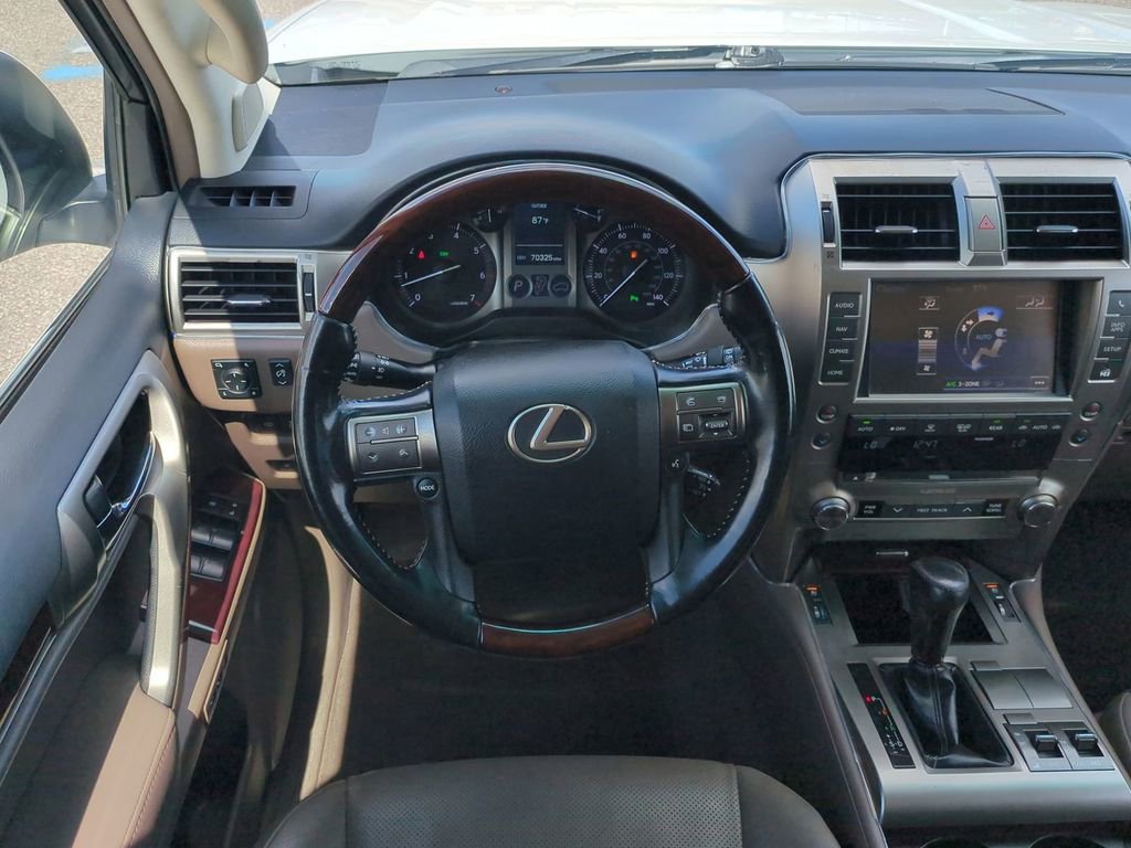 Used 2019 Lexus GX 460 Premium image 17