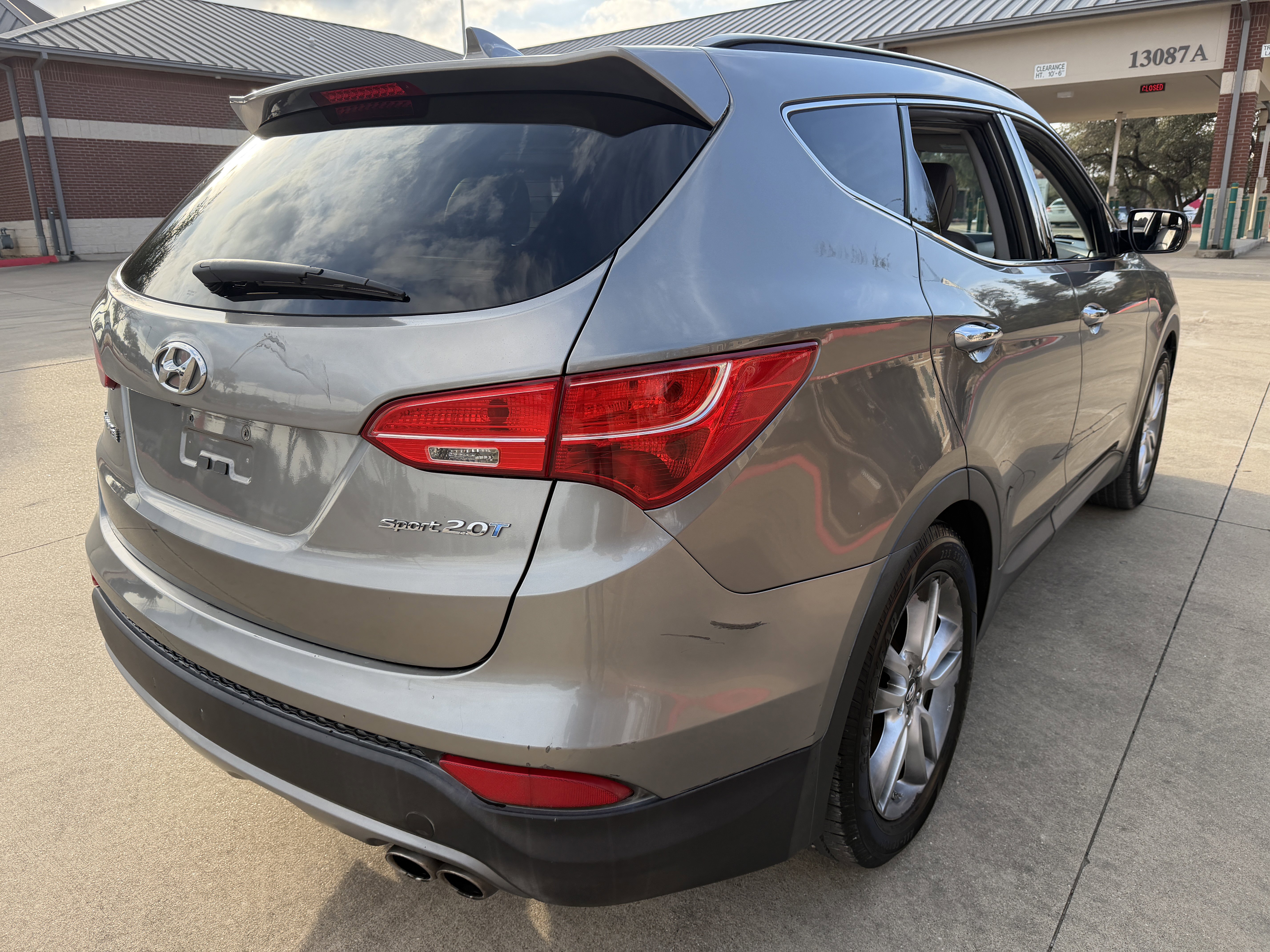 Used 2013 Hyundai Santa Fe Sport 2.0T FWD image 7
