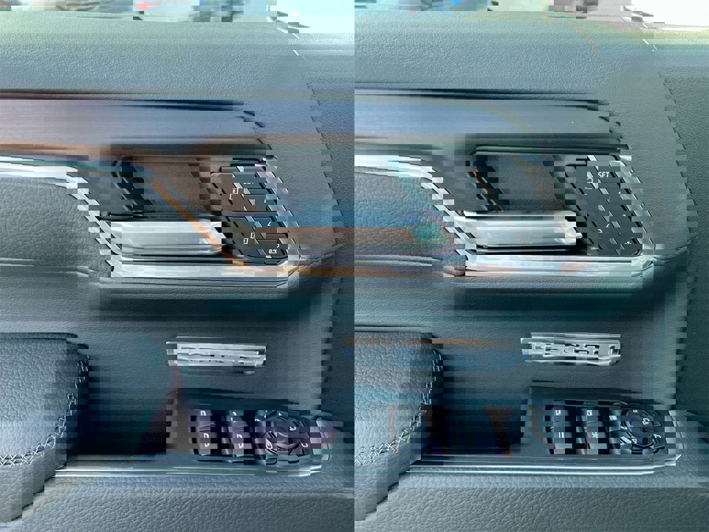 New 2025 GMC Sierra 1500 Denali w/ Technology Package image 20