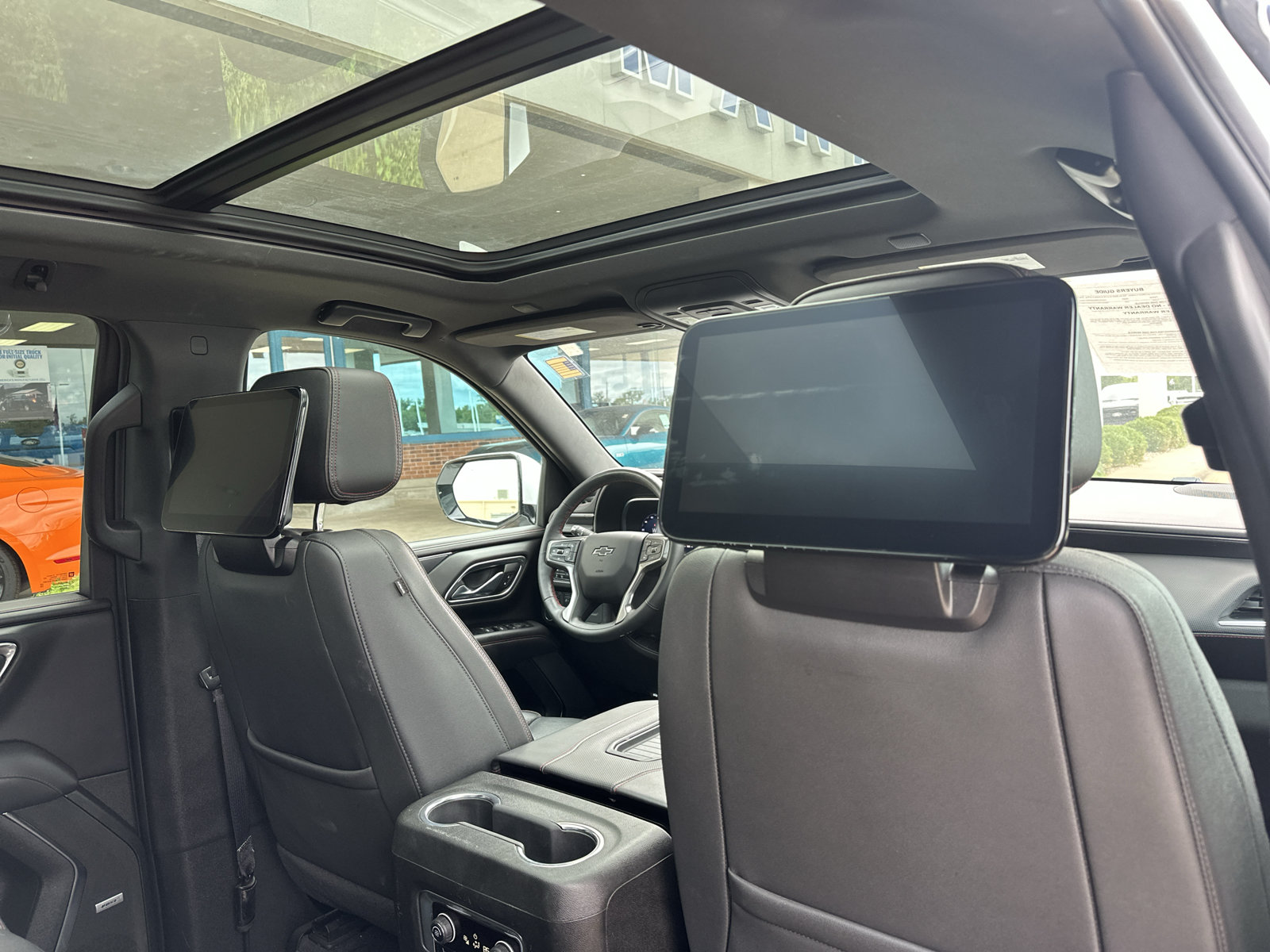 Used 2023 Chevrolet Tahoe RST w/ Luxury Package AWD/4WD image 34