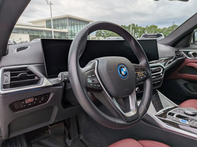 Used 2023 BMW i4 eDrive35 w/ Parking Assistance Package image 9